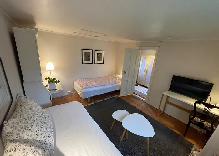 Appartamento With Access To Garden, Central, Quiet And With Free Parking